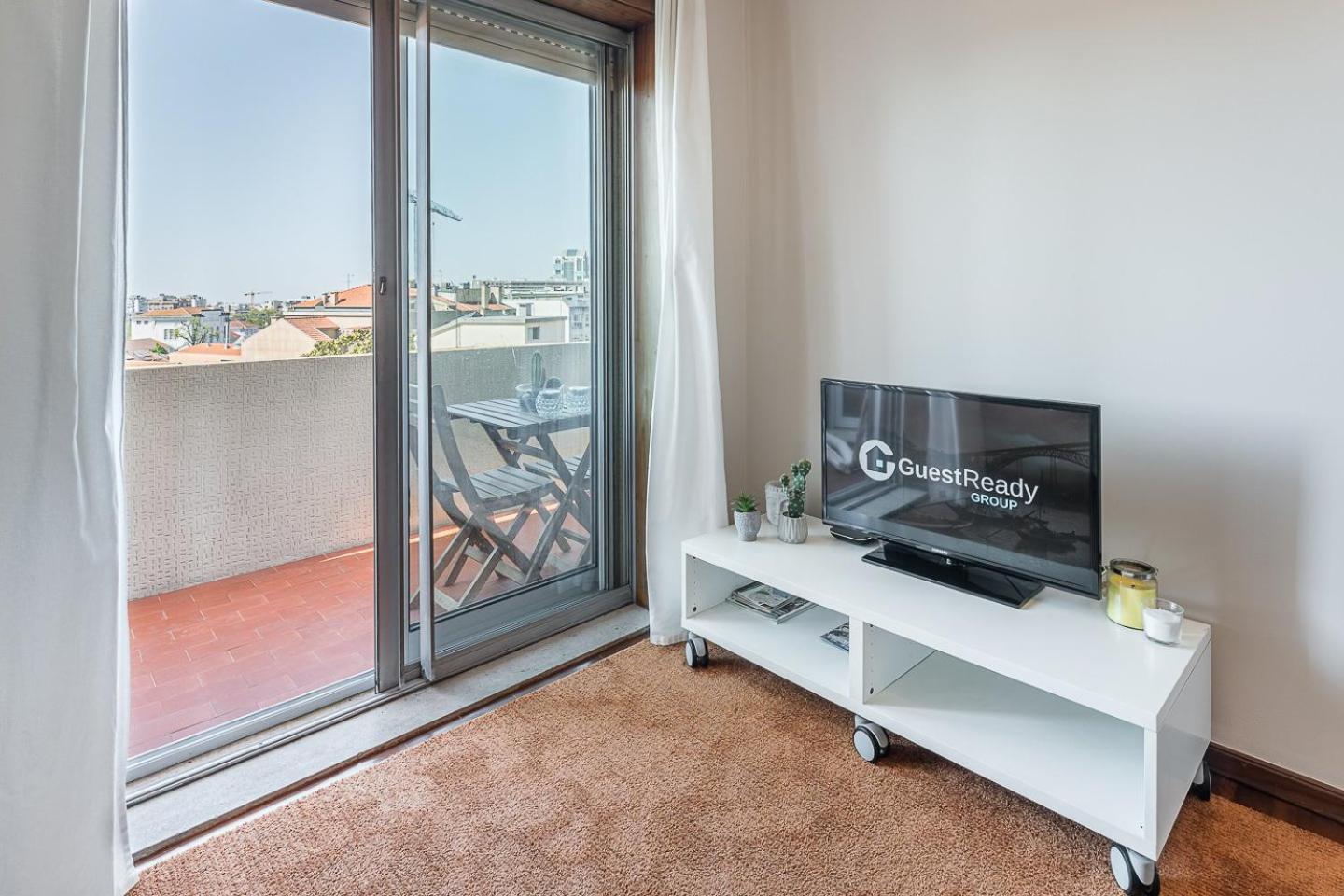 Guestready - Warwick Avenue In Lapa Apartment Porto Exterior photo